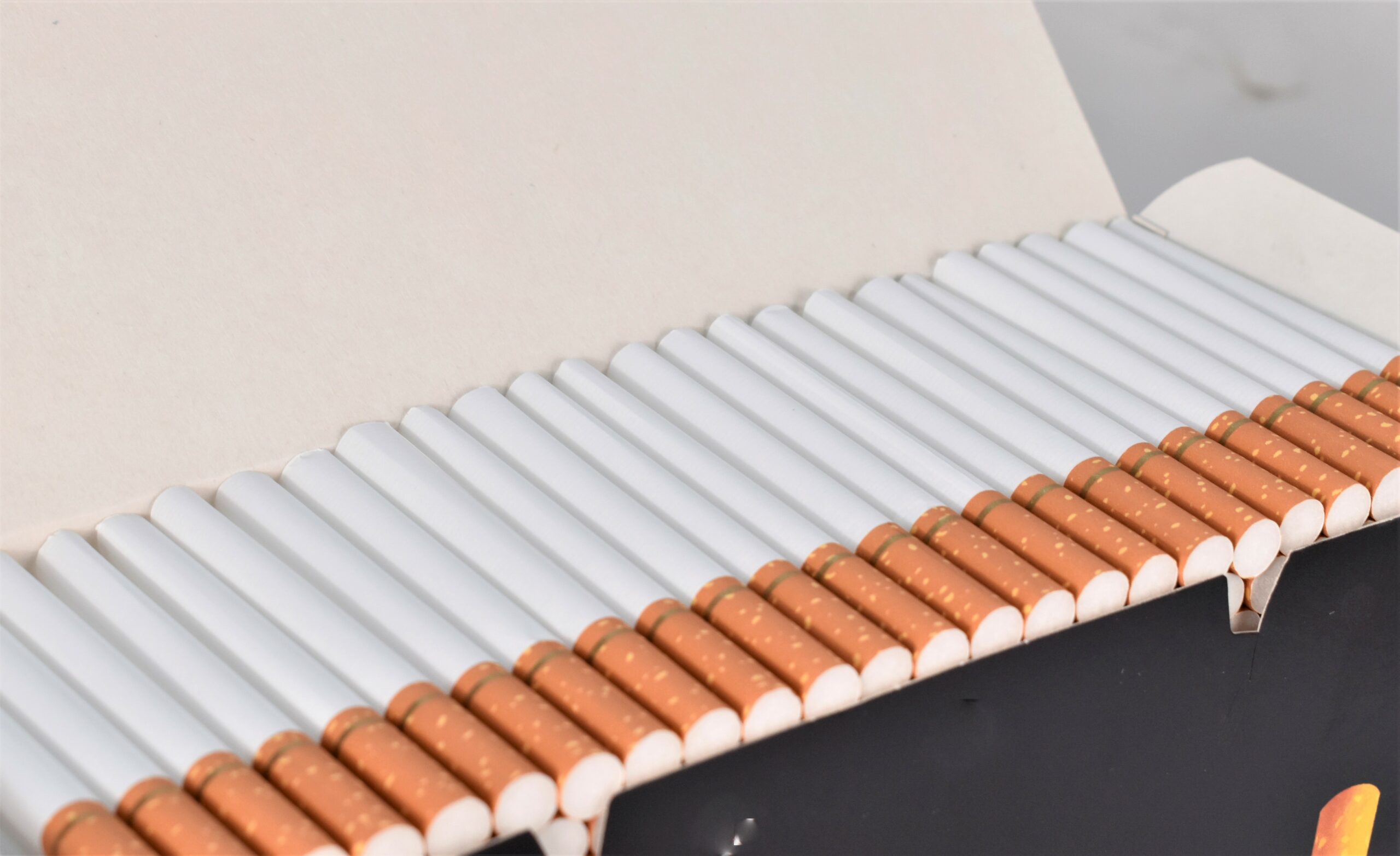 Gilzy papierosowe do Tutki z złotą obrączką 15mm filter - obrazek 4